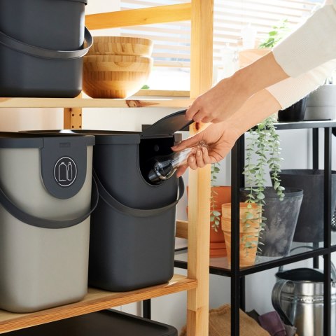 Rotho Pojemnik do segregacji odpadów 25L ALBULA cappuccino Rotho Rotho Pojemnik do segregacji odpadów 25L ALBULA cappuccino Rotho