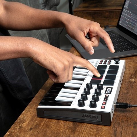 AKAI MPK MINI 3 WHITE - Mini klawiatura sterująca AKAI AKAI MPK MINI 3 WHITE - Mini klawiatura sterująca AKAI