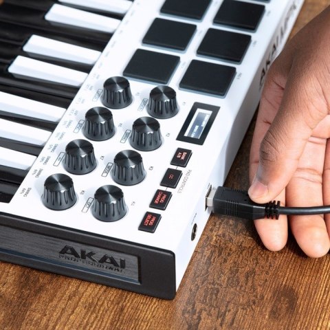 AKAI MPK MINI 3 WHITE - Mini klawiatura sterująca AKAI AKAI MPK MINI 3 WHITE - Mini klawiatura sterująca AKAI