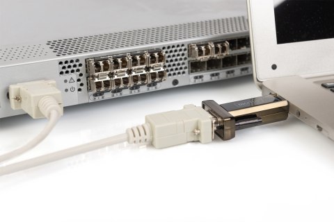 Adapter DIGITUS DA-70156 (USB M - RS-232 M; kolor czarny) DIGITUS Adapter DIGITUS DA-70156 (USB M - RS-232 M; kolor czarny) DIGITUS