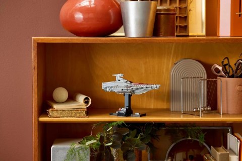 LEGO STAR WARS 75404 Krążownik szturmowy typu Acclamator Lego LEGO STAR WARS 75404 Krążownik szturmowy typu Acclamator Lego