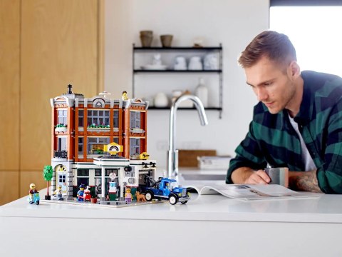 LEGO Creator Expert 10264 Warsztat na rogu (WYPRZEDAŻ) Lego LEGO Creator Expert 10264 Warsztat na rogu (WYPRZEDAŻ) Lego