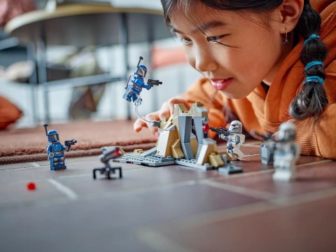 LEGO Star Wars 75373 Zasadzka na Mandalorze — zestaw bitewny Lego LEGO Star Wars 75373 Zasadzka na Mandalorze — zestaw bitewny Lego