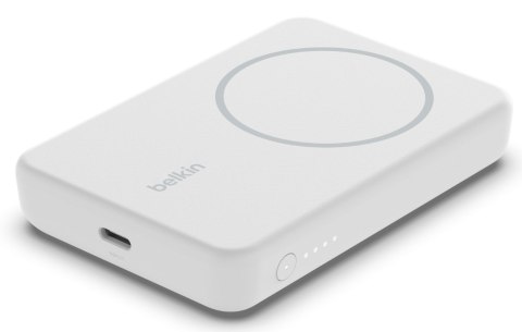 Powerbank bezprzewodowy Belkin BoostCharge Magnetic Wireless Power Bank 5K + Stand MagSafe Compatible 5000mAh 7,5W White Belkin Powerbank bezprzewodowy Belkin BoostCharge Magnetic Wireless Power Bank 5K + Stand MagSafe Compatible 5000mAh 7,5W White Belkin