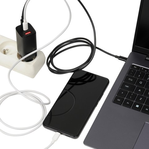 ŁADOWARKA SIECIOWA I-BOX C-65 GAN PD65W KABEL, CZARNA IBOX ŁADOWARKA SIECIOWA I-BOX C-65 GAN PD65W KABEL, CZARNA IBOX