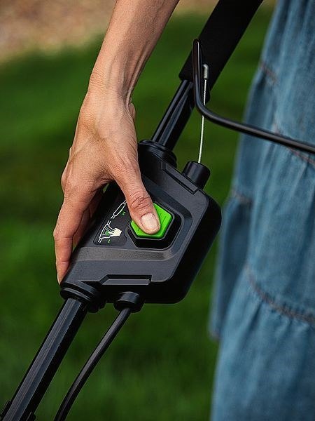 40V Kosiarka 46cm z napędem GREENWORKS GD40LM46SP - 2506807 GREENWORKS 40V Kosiarka 46cm z napędem GREENWORKS GD40LM46SP - 2506807 GREENWORKS
