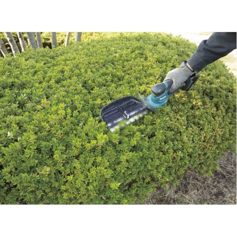 Nożyce akumulatorowe do trawy MAKITA DUM604ZX MAKITA Nożyce akumulatorowe do trawy MAKITA DUM604ZX MAKITA