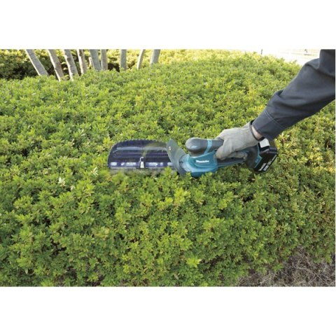 Nożyce akumulatorowe do trawy MAKITA DUM604ZX MAKITA Nożyce akumulatorowe do trawy MAKITA DUM604ZX MAKITA