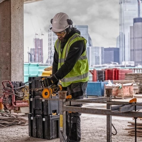 Szlifierka kątowa 54V+walizka DCG418NT DEWALT DeWalt Szlifierka kątowa 54V+walizka DCG418NT DEWALT DeWalt