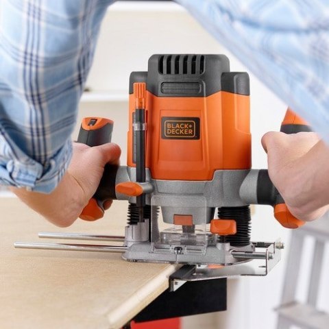 Frezarka górnowrzecionowa 1200W KW1200EKA-QS BLD Black&Decker Frezarka górnowrzecionowa 1200W KW1200EKA-QS BLD Black&Decker