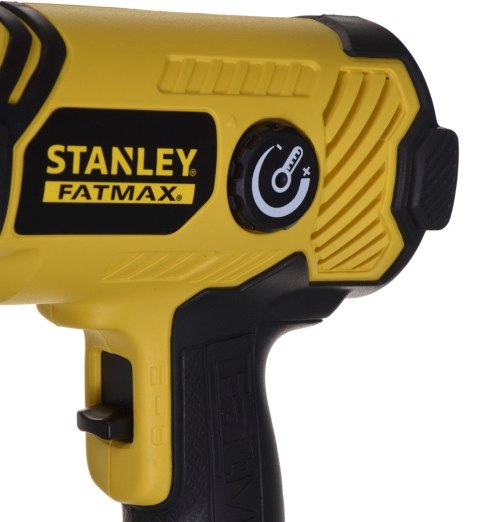 OPALARKA 2000W FME670K-QS STANLEY STANLEY OPALARKA 2000W FME670K-QS STANLEY STANLEY