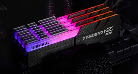 G.SKILL TRIDENTZ RGB DDR4 64GB 4X16GB 3600MHZ CL16 XMP2 F4-3600C16Q-64GTZRC G.SKILL G.SKILL TRIDENTZ RGB DDR4 64GB 4X16GB 3600MHZ CL16 XMP2 F4-3600C16Q-64GTZRC G.SKILL