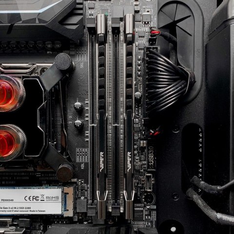 PATRIOT Viper Steel DDR4 8GB 3600MHz CL18 XMP2 Patriot Memory PATRIOT Viper Steel DDR4 8GB 3600MHz CL18 XMP2 Patriot Memory