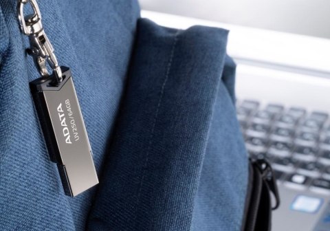 Pendrive ADATA UV250 AUV250-32G-RBK (32GB; USB 2.0; kolor srebrny) ADATA Pendrive ADATA UV250 AUV250-32G-RBK (32GB; USB 2.0; kolor srebrny) ADATA