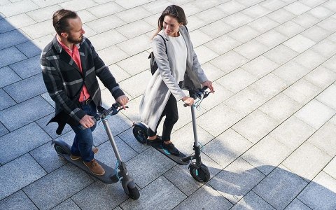 Hulajnoga elektryczna Motus Scooty 10" 2023 Motus Hulajnoga elektryczna Motus Scooty 10" 2023 Motus