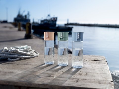 Butelka filtrująca Brita Vital pastelowa brzoskwinia 2 dyski BRITA Butelka filtrująca Brita Vital pastelowa brzoskwinia 2 dyski BRITA