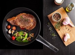 Patelnia TEFAL Ultimate 32 cm G26808 Tefal