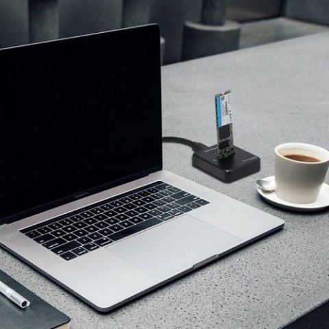 QOLTEC STACJA DOKUJĄCA DYSKÓW SSD M.2 SATA | NGFF | USB 3.1 Qoltec QOLTEC STACJA DOKUJĄCA DYSKÓW SSD M.2 SATA | NGFF | USB 3.1 Qoltec