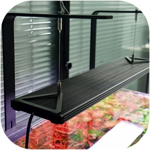 Chihiros WRGB II 80 PRO - lampa LED Bluetooth 80 - 90 cm Chihiros WRGB II 80 PRO - lampa LED Bluetooth 80 - 90 cm