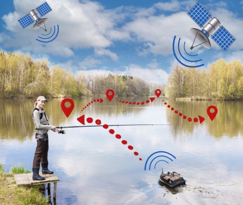 Fishing Expedition LAKE XLEGEND - łódka zanętowa z GPS Fishing Expedition LAKE XLEGEND - łódka zanętowa z GPS