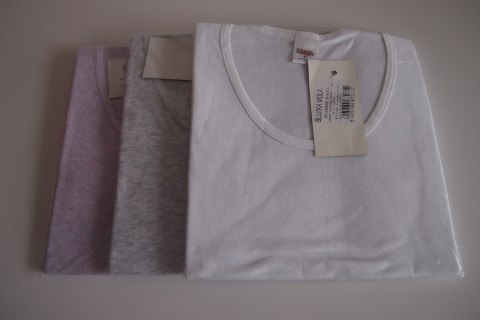 BLUZKA WIOLA R.4XL-5XL BLUZKA WIOLA R.4XL-5XL