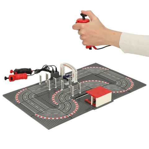 Tor wyścigowy samochodowy elektryczny policyjny 2 auta autka kontrolery zakręty klocki konstrukcyjne GD-02 Kik Sp. z o. o. Sp. k. Tor wyścigowy samochodowy elektryczny policyjny 2 auta autka kontrolery zakręty klocki konstrukcyjne GD-02 Kik Sp. z o. o. Sp. k.