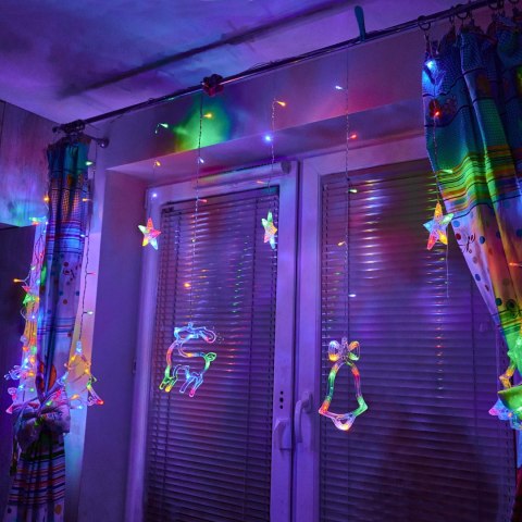 Lampki LED kurtyna renifer dzwonek mix świąteczne choinkowe 2,5m 138LED multikolor 8 trybów świecenia IP44 Kik Sp. z o. o. Sp. k. Lampki LED kurtyna renifer dzwonek mix świąteczne choinkowe 2,5m 138LED multikolor 8 trybów świecenia IP44 Kik Sp. z o. o. Sp. k.