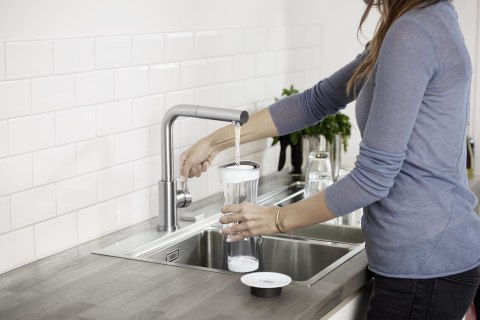 Dzbanek BRITA Fill&serve (1,3 litra; kolor biały) BRITA Dzbanek BRITA Fill&serve (1,3 litra; kolor biały) BRITA