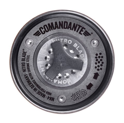 Comandante C40 MK4 Nitro Virginia Walnut COMANDANTE Comandante C40 MK4 Nitro Virginia Walnut COMANDANTE