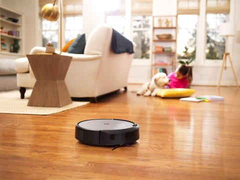 Robot sprzątający iRobot Roomba i1+ (i1556) IROBOT Robot sprzątający iRobot Roomba i1+ (i1556) IROBOT