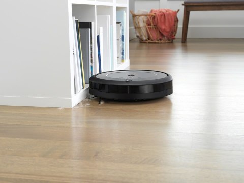 Robot sprzątający iRobot Roomba i1+ (i1556) IROBOT Robot sprzątający iRobot Roomba i1+ (i1556) IROBOT