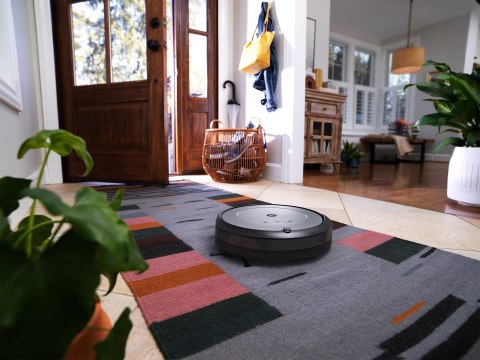 Robot sprzątający iRobot Roomba i1+ (i1556) IROBOT Robot sprzątający iRobot Roomba i1+ (i1556) IROBOT