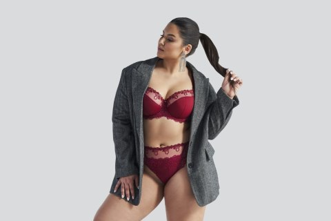 FIGI AV 1030 RUBY FIGI AV 1030 RUBY
