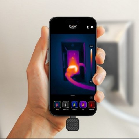 Kamera termowizyjna Seek Thermal Nano 300 CQ-ABAX dla Apple iOS z USB-C 320x240, 25hz Seek Thermal Kamera termowizyjna Seek Thermal Nano 300 CQ-ABAX dla Apple iOS z USB-C 320x240, 25hz Seek Thermal
