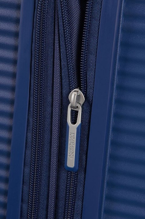 Walizka duża American Tourister Soundbox - midnight navy AMERICAN TOURISTER Walizka duża American Tourister Soundbox - midnight navy AMERICAN TOURISTER
