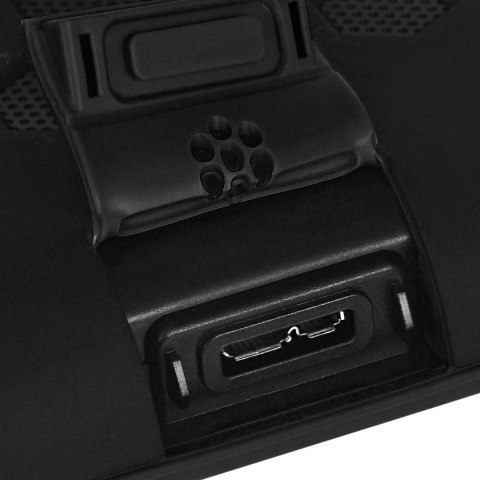 Dysk zewnętrzny HDD ADATA HD720 (2TB; 2.5"; USB 3.2; czarny) ADATA Dysk zewnętrzny HDD ADATA HD720 (2TB; 2.5"; USB 3.2; czarny) ADATA
