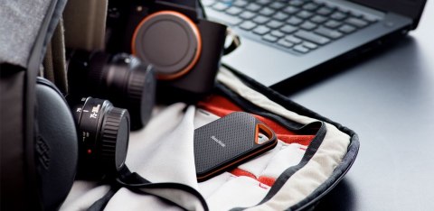 Dysk zewnętrzny SSD SanDisk Extreme PRO Portable (1TB; USB 3.2; 2000 MB/s; SDSSDE81-1T00-G25) SanDisk Dysk zewnętrzny SSD SanDisk Extreme PRO Portable (1TB; USB 3.2; 2000 MB/s; SDSSDE81-1T00-G25) SanDisk
